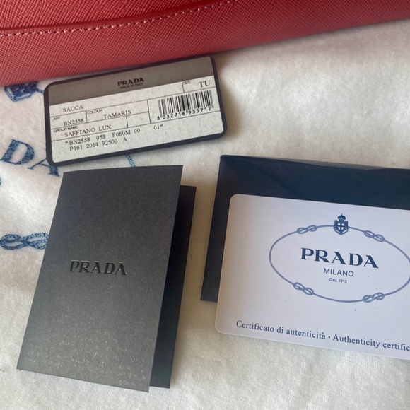 Prada TAMARIS  Saffiano Lux BN2558 Leather Tote - Picture 13 of 16